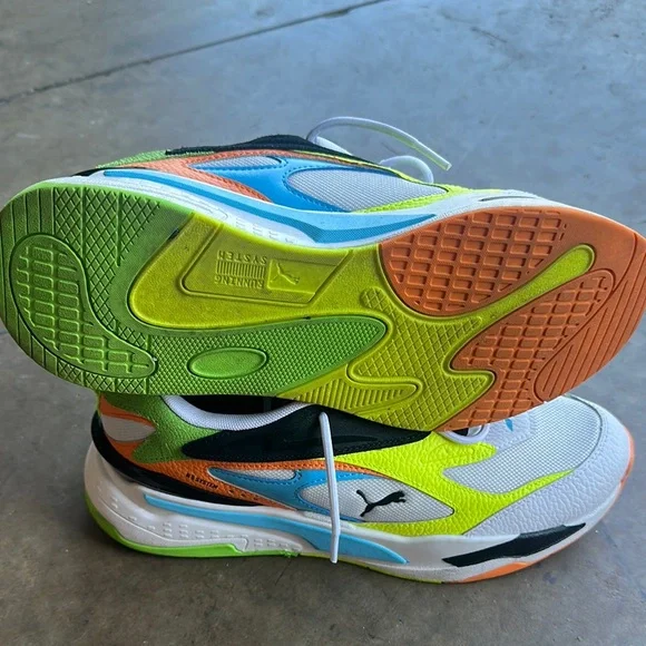 Puma | Shoes | Puma Green And Blue Sneakers Dynamic Design  display picture 2